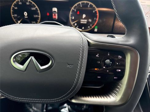 Used 2025 INFINITI QX80 Autograph AWD/4WD image 19