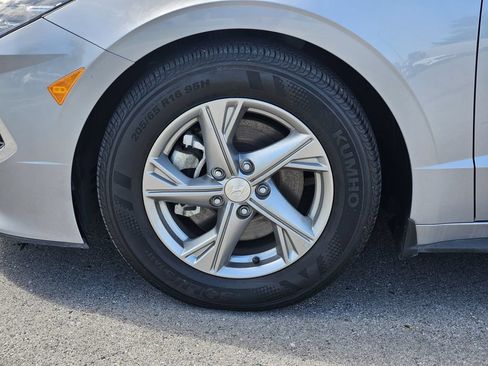 Used 2023 Hyundai Sonata SE FWD image 8