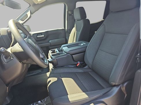 Used 2024 Chevrolet Silverado 1500 Custom Trail Boss w/ LPO, Dark Essentials Package AWD/4WD image 18