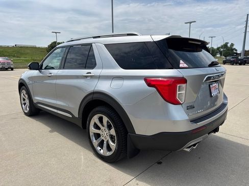 Certified 2020 Ford Explorer Platinum w/ Premium Technology Package AWD/4WD image 26