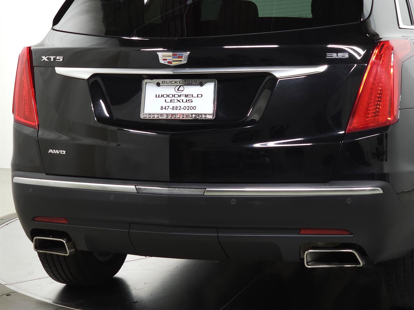 Used 2019 Cadillac XT5 Luxury AWD/4WD image 9