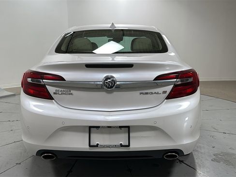 Used 2017 Buick Regal Premium w/ Driver Confidence Package #1 image 4