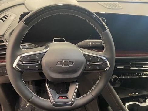 New 2026 Chevrolet Traverse Z71 w/ Enhanced Driving Package AWD/4WD image 23
