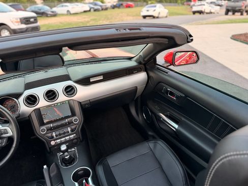 Used 2015 Ford Mustang GT Premium w/ Equipment Group 401A RWD image 37