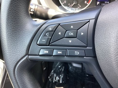 Used 2025 Nissan Sentra S FWD image 6