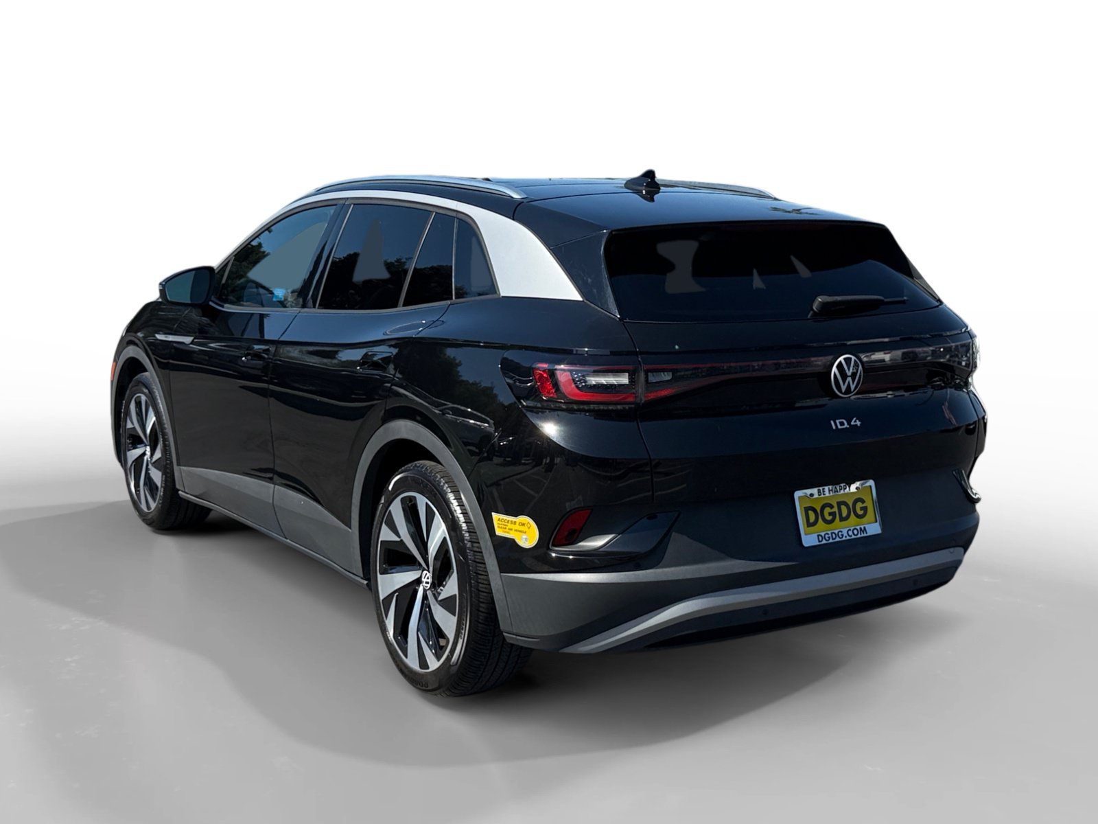 Used 2021 Volkswagen ID.4 Pro S w/ Gradient Package RWD image 3