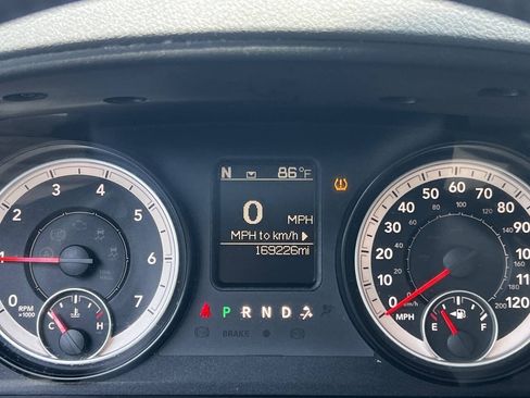 Used 2014 RAM 1500 Big Horn RWD image 19