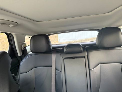 Used 2023 Kia Sportage EX w/ EX Premium Package image 20