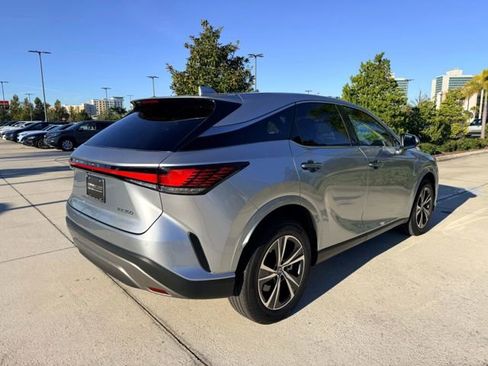 Certified 2025 Lexus RX 350 FWD image 3