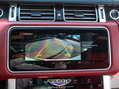 Used 2019 Land Rover Range Rover Autobiography image 34