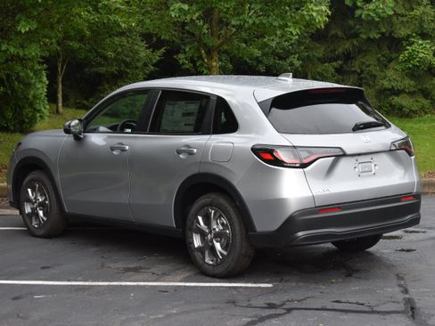 New 2027 Honda HR-V LX image 5