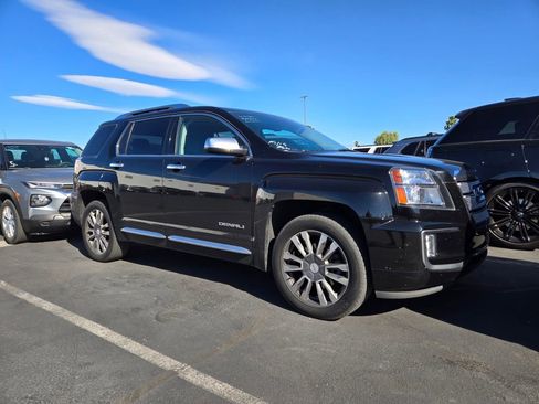 Used 2017 GMC Terrain Denali image 2