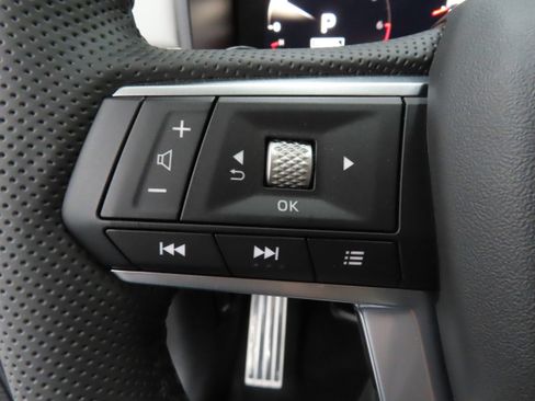 New 2026 Mitsubishi Outlander SEL FWD image 12