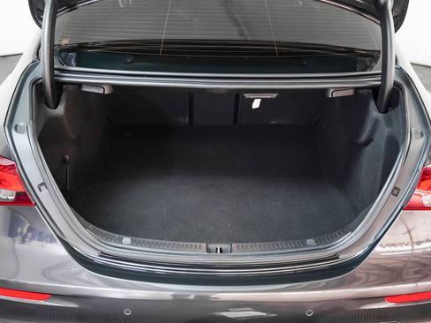 Certified 2022 Mercedes-Benz E 350 Sedan image 8