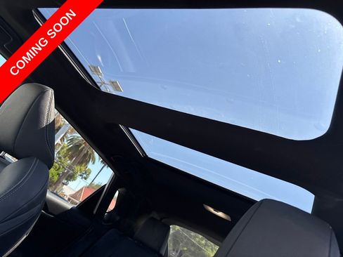 Used 2023 Toyota bZ4X FWD image 3