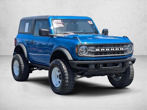 Used 2023 Ford Bronco Black Diamond AWD/4WD image 3