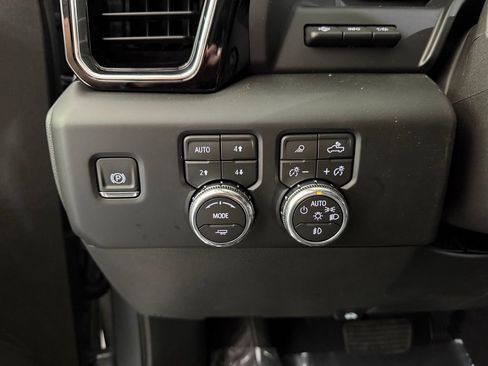 New 2026 GMC Sierra 1500 Denali w/ Technology Package AWD/4WD image 7