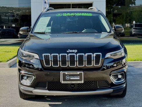Used 2019 Jeep Cherokee Limited w/ Technology Group FWD image 5
