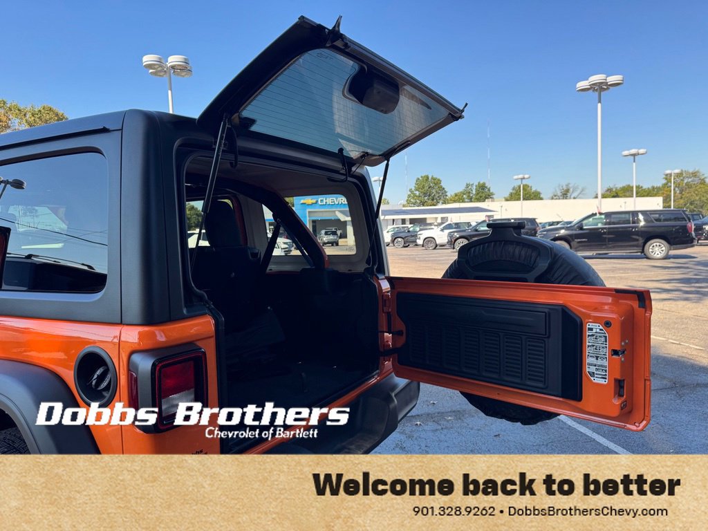 Used 2025 Jeep Wrangler Unlimited Sport AWD/4WD image 38