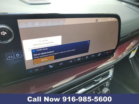 New 2025 Chevrolet Traverse Z71 w/ Enhanced Driving Package image 18