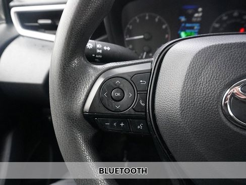 Used 2024 Toyota Corolla LE image 4