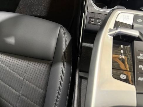 Used 2026 BMW X2 xDrive28i w/ Technology Package AWD/4WD image 40