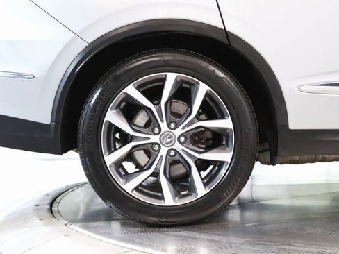 Used 2023 Acura MDX SH-AWD w/ Technology Package image 4