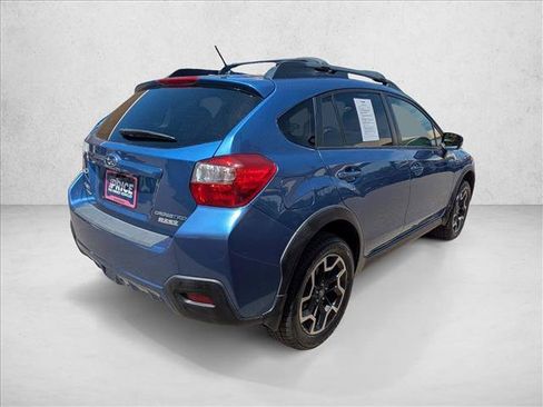 Used 2016 Subaru Crosstrek 2.0i Premium AWD/4WD image 5