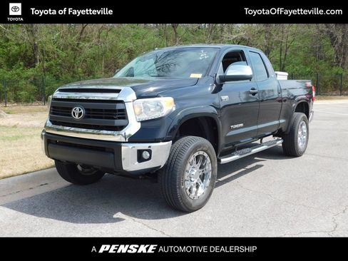 Used 2015 Toyota Tundra SR5 image 1