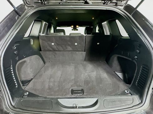 Used 2018 Jeep Grand Cherokee Laredo image 27