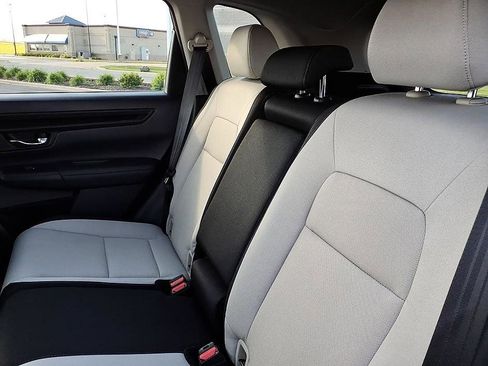 Used 2024 Honda CR-V EX image 17