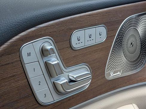 New 2026 Mercedes-Benz GLS 450 4MATIC image 15