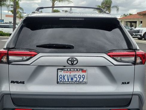 Used 2019 Toyota RAV4 XLE w/ Carpet Mat Package FWD image 27