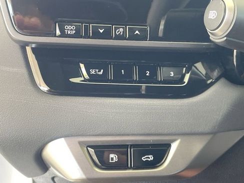 Used 2026 Lexus RX 350 w/ Convenience Package AWD/4WD image 18