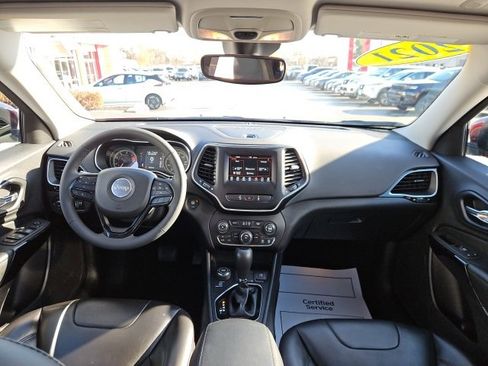 Used 2021 Jeep Cherokee Latitude Plus image 20