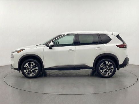 Used 2021 Nissan Rogue SV image 36