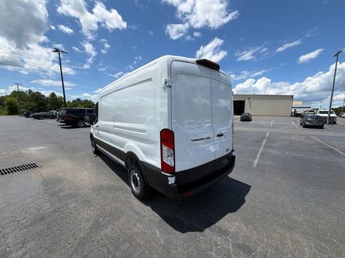 New 2026 Ford Transit 250 148 Medium Roof w/ Load Area Protection Package RWD image 16