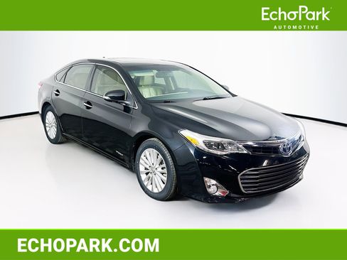 Used 2013 Toyota Avalon Limited image 1