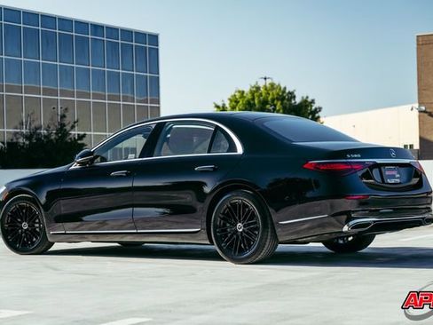 Used 2021 Mercedes-Benz S 580 4MATIC Sedan image 5