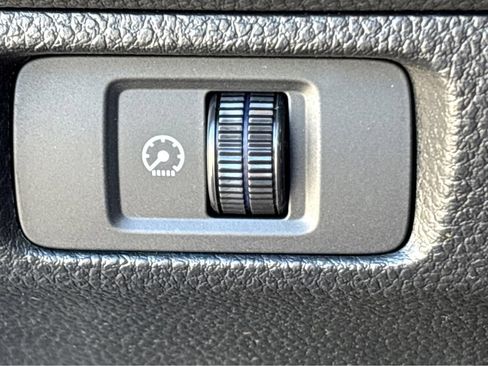 Used 2025 Honda Civic Sport image 25
