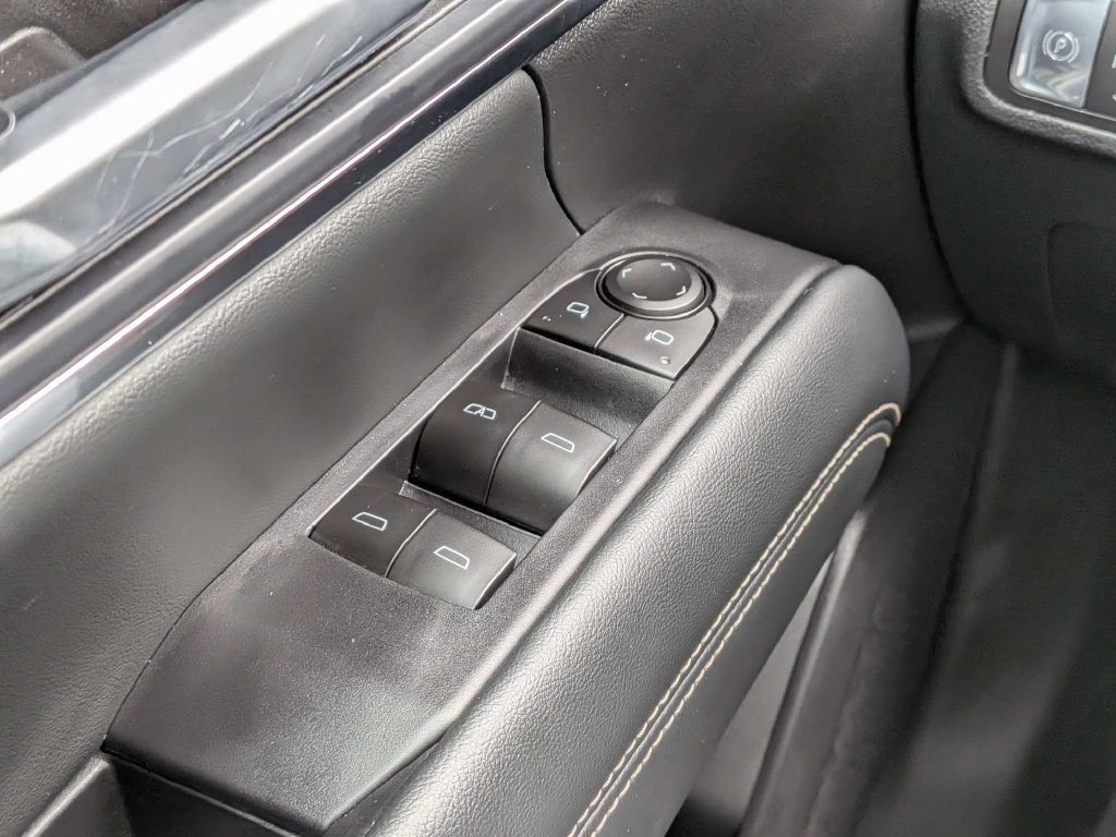 Used 2026 GMC Terrain Elevation FWD image 21