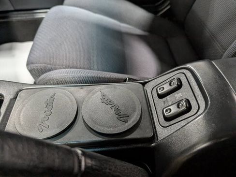 Used 1990 MAZDA MX-5 Miata image 21