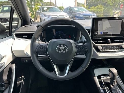 Used 2024 Toyota Corolla XSE FWD image 12