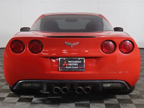 Used 2006 Chevrolet Corvette Coupe w/ Preferred Equipment Group RWD image 7