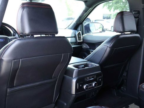 Used 2021 Ford Expedition Limited RWD image 12