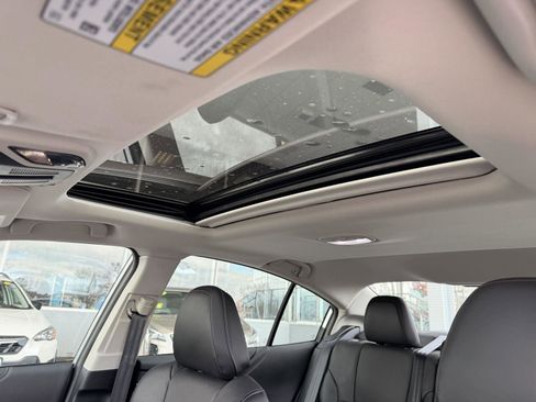 Certified 2025 Subaru Legacy Limited image 29