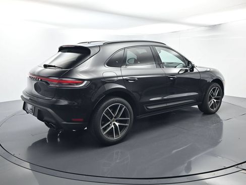 Certified 2026 Porsche Macan AWD/4WD image 15