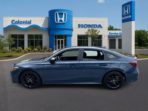 Used 2025 Honda Civic Sport image 3