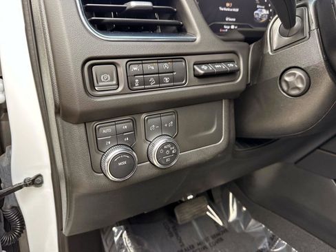 Used 2023 GMC Yukon AT4 w/ AT4 Premium Package image 20