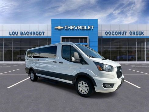 Used 2023 Ford Transit 350 XLT image 2